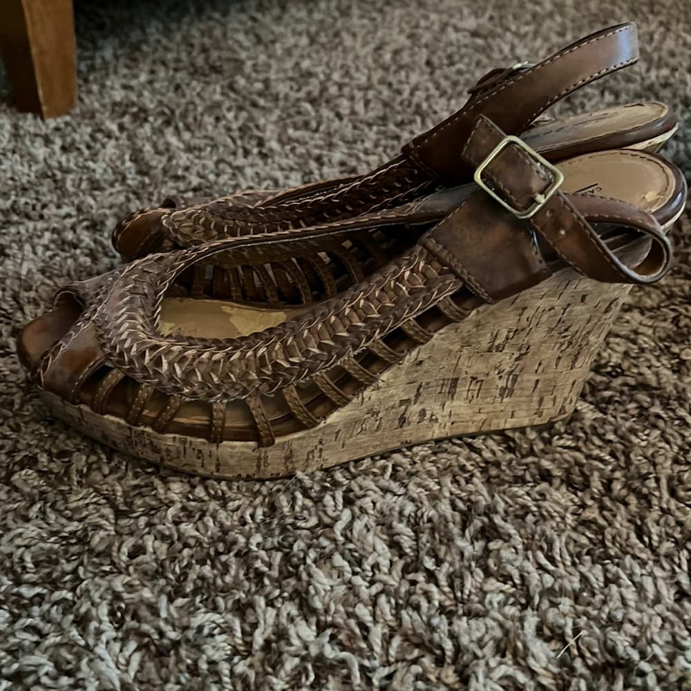 Call it spring brown wedges